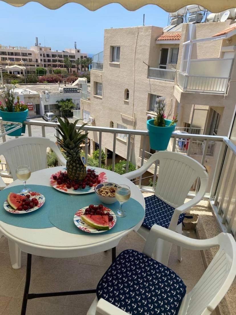 Modern Apartment In Pafos Near The Sea Exteriér fotografie